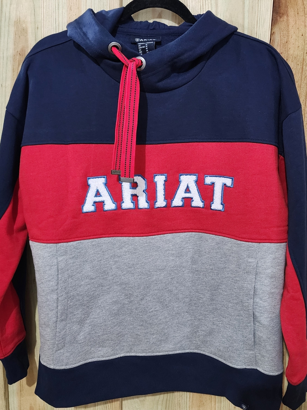 Ariat Navy, Red & Blue & Gray Pullover Hoodie. NWT